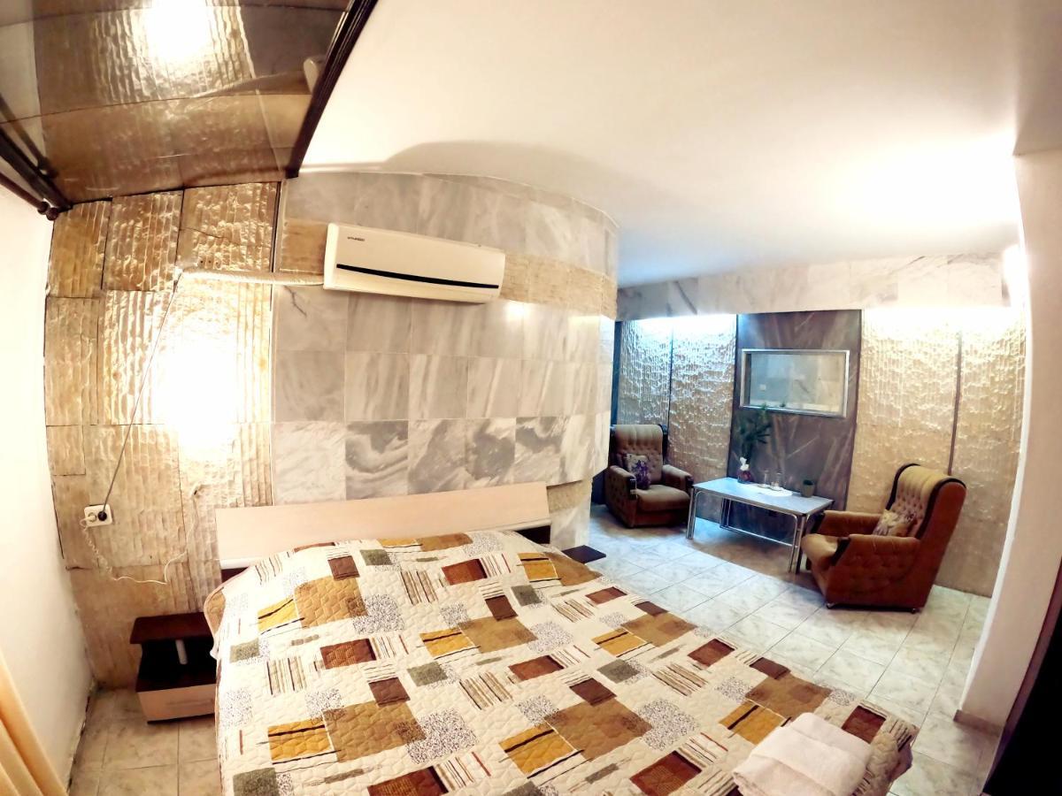 Hotel Garant Сандански Екстериор снимка